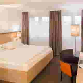 Stadthotel am Roemerturm, 2 of 6