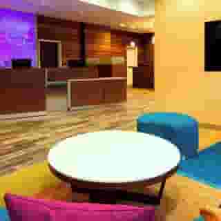 Fairfield Inn & Suites Chicago Downtown/River North, 3 of 6