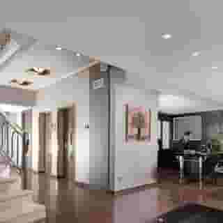 Holiday Suites, 2 of 6