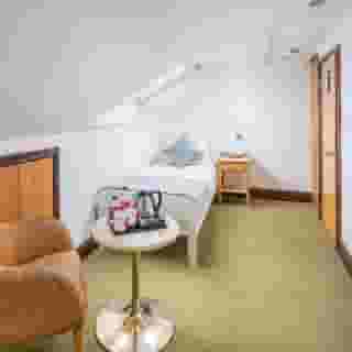 Oyo Abbey Hotel, London Shepherd's Bush Market, 4 of 6