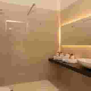 B21 Hotel, 5 of 6