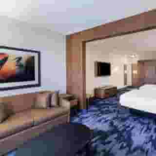 Fairfield Inn & Suites Houston Memorial City Area, 4 of 6