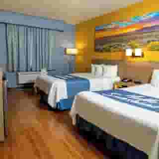 Days Inn & Suites by Wyndham Houston North/Aldine, 6 of 6