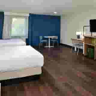 Spark by Hilton Dallas Medical District Love Field, 3 of 6