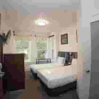 Casa Loma Hotel, 5 of 6