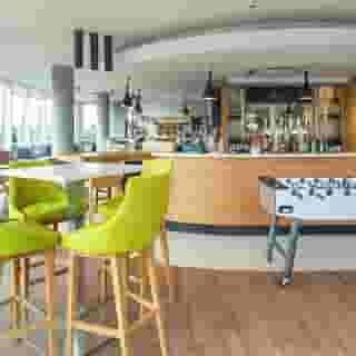 Holiday Inn London - West, 2 of 6