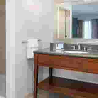 Hampton Inn & Suites Orlando Airport @ Gateway Village, 2 of 6