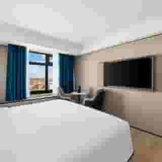 Ly New York Hotel, 2 of 6