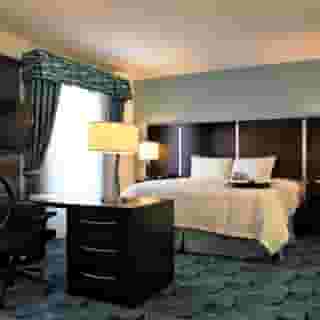 Hampton Inn & Suites Dallas/Lewisville-Vista Ridge Mall, Tx, 2 of 6
