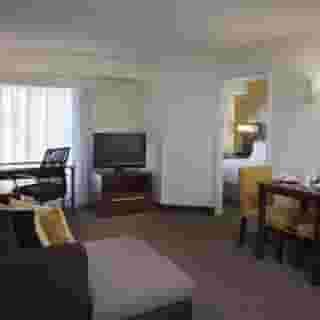 Cambridge Suites Mississauga, 5 of 6