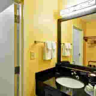 Fairfield Inn & Suites Dallas Medical/Market Center, 5 of 6