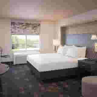 Holiday Inn Dallas Market Ctr Love Field by Ihg, 1 of 6