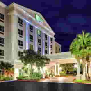 Holiday Inn Express & Suites Kendall by Ihg, 6 of 6