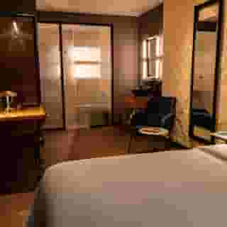 Letoh Letoh Sevilla, 6 of 6