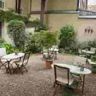 Hotel de l'Avre, 3 of 6
