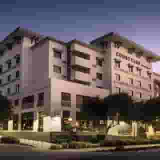 Courtyard by Marriott Redwood City, 2 of 6