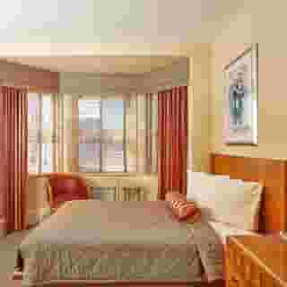 Alexander Inn, 2 of 6