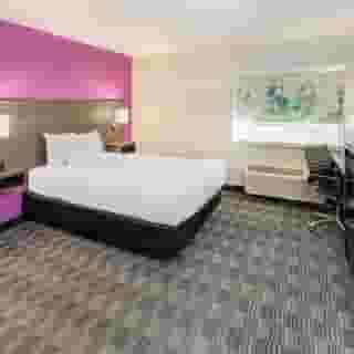 La Quinta Inn & Suites by Wyndham Houston Southwest, 4 of 6
