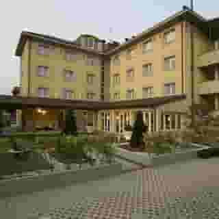 Virginia Palace Hotel, 2 of 6