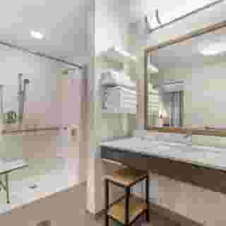 Hampton Inn & Suites Dallas/Plano-East, 3 of 6
