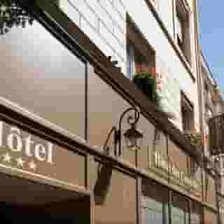 Hôtel des Comédies, 4 of 6