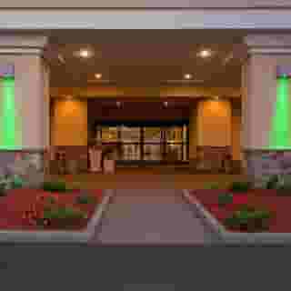 Holiday Inn Hotel & Suites Boston - Peabody by Ihg, 2 of 6