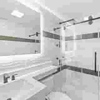 Hotel Opus Bronx, 5 of 6