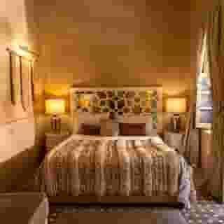 Riad Jona, 4 of 6