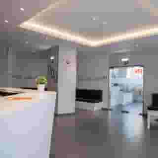 easyHotel Lisbon, 2 of 6