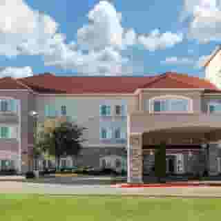 Comfort Inn & Suites Cedar Hill Duncanville, 1 of 6
