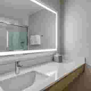 Holiday Inn Express & Suites Bensenville - O'Hare by Ihg, 2 of 6