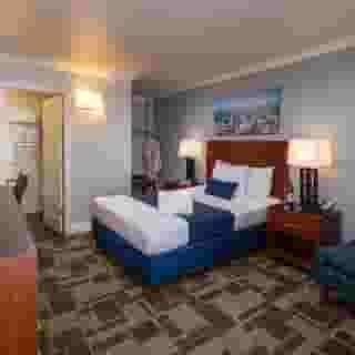 Bay Bridge Inn, 1 of 6