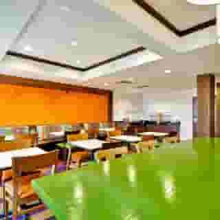 Fairfield Inn & Suites Dallas Medical/Market Center, 2 of 6