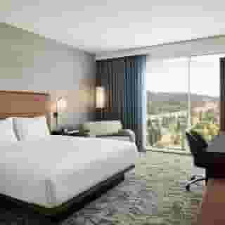 Courtyard by Marriott Los Angeles - Sherman Oaks, 2 of 6