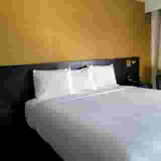 Glen Capri Inn & Suites - Burbank Universal, 1 of 6