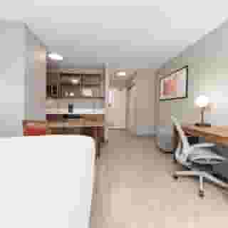 Hawthorn Extended Stay by Wyndham Bedford / Dallas, 3 of 6
