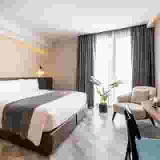 Seekers Finders Rama Iv Hotel, SureStay Collection by Bw, 2 of 6