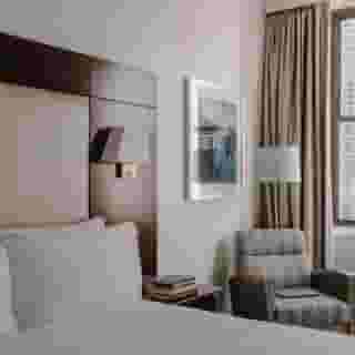 Club Quarters Hotel Wacker at Michigan, Chicago, 4 of 6
