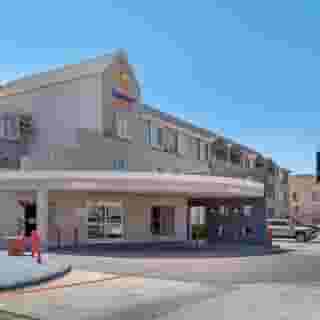 Comfort Suites Dfw Airport, 4 of 6