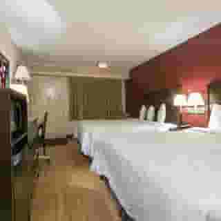 Red Roof Inn Plus+ Nashville Fairgrounds, 2 of 6