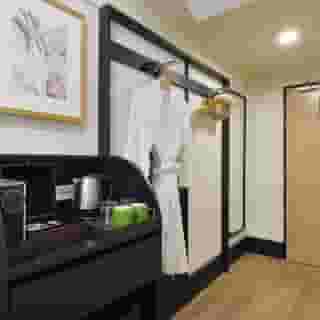 Oakwood Hotel & Residence Bangkok, 5 of 6