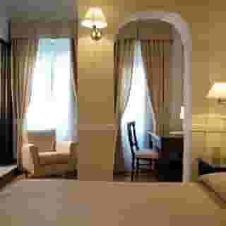 Hotel Flora, 2 of 6