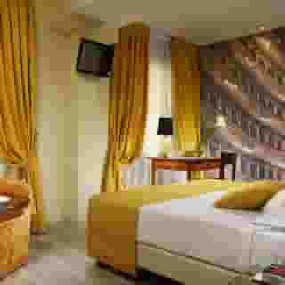 Pierre Milano Hotel, 5 of 6