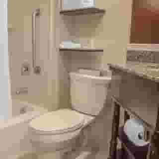 Comfort Inn & Suites LaGuardia Airport, 4 of 6