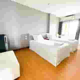 The Island Resort, 2 of 6