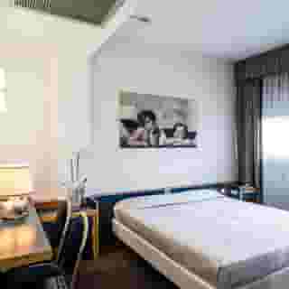 Hotel Mirage, 4 of 6