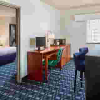 Courtyard by Marriott Arlington Crystal City/Reagan National, 2 of 6