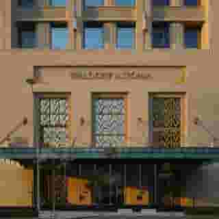 Waldorf Astoria West Bay, 2 of 6