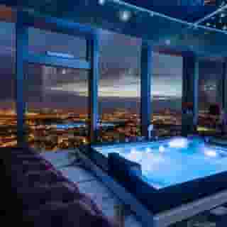 Apartments in Sky Tower with Bathtub near the window, 3 of 6
