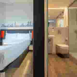 easyHotel Barcelona Fira, 4 of 6